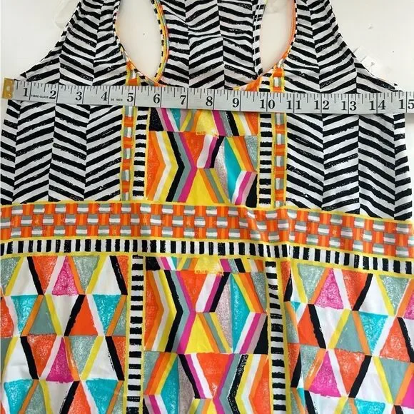 Trina Turk Swim and Spa Collection Cover Up Size Medium - Picture 7 of 10